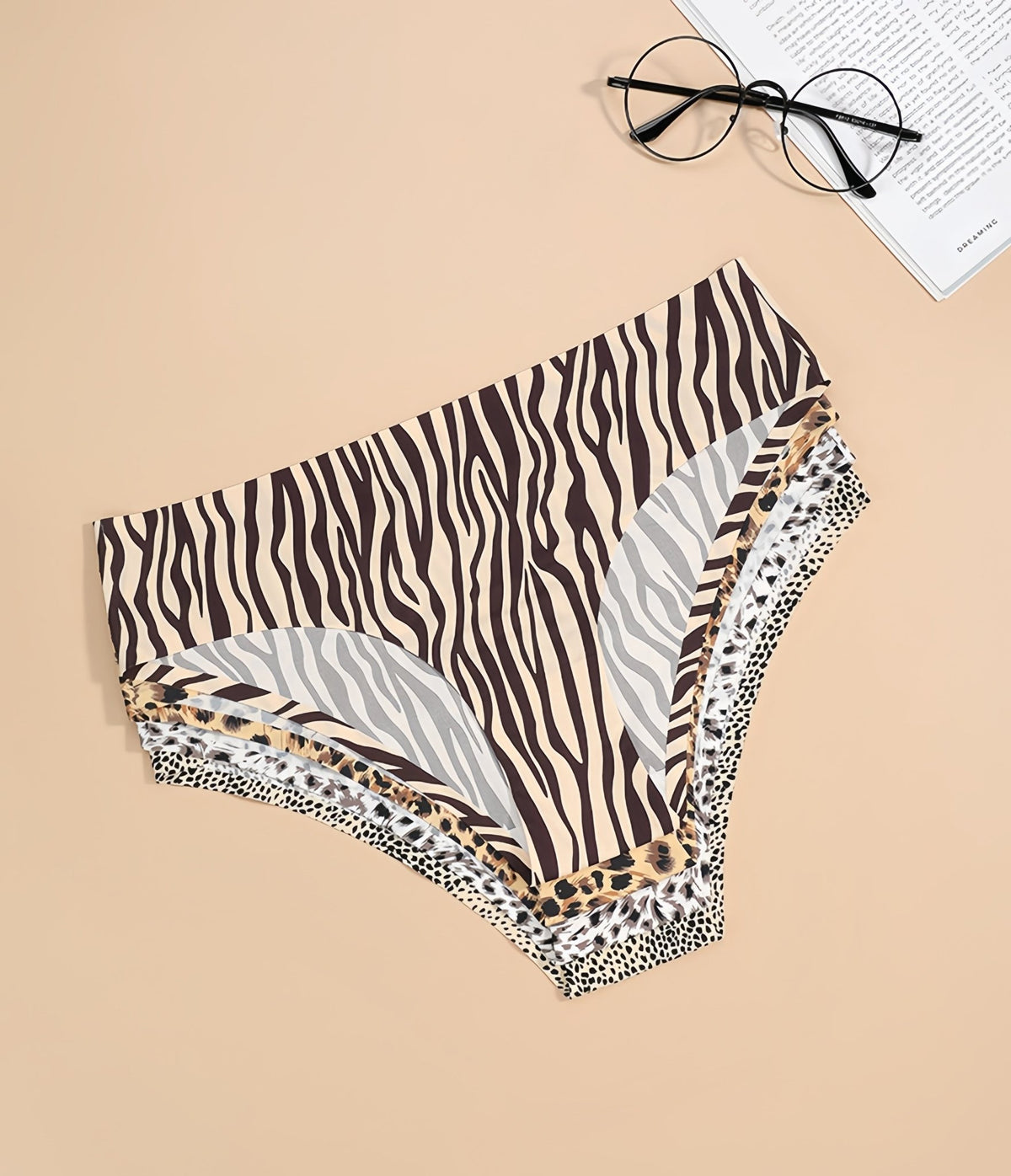 Animal print underwear65477