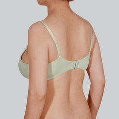 Silk triangle cup bra64165